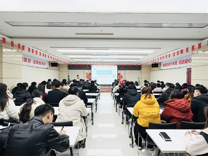 華礦集團新一批榮獲“國家礦用產品安全標志證書”隔絕式壓縮氧氣自救器系列產品舉行宣講發布會